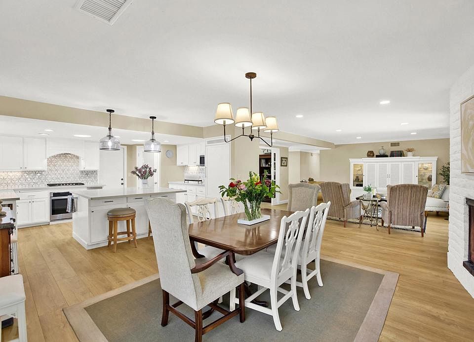 1st image of 1054 San Pablo Dr