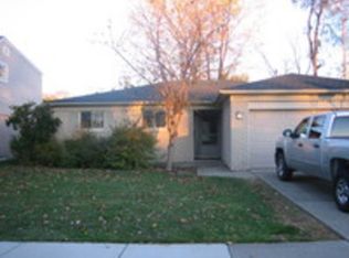2236 Atlas Dr, Troy, MI 48083