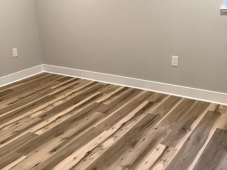 2111 W Seybert St #A — Photo 14