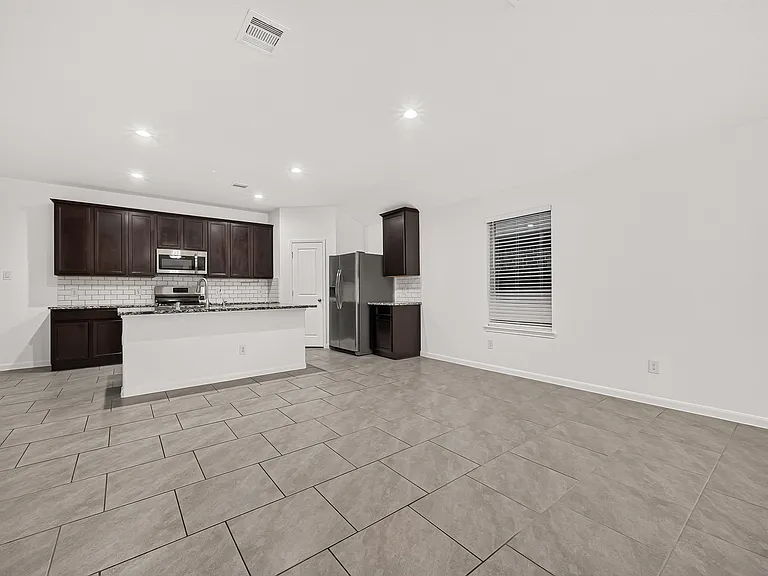 18326 Arcola Bay Ln — Photo 10
