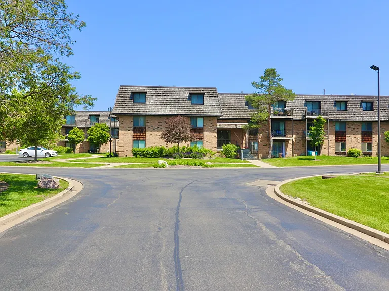 12 Oak Creek Dr #1213 — Photo 21