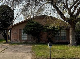 11007 Crinkleawn Dr, Houston, TX 77086