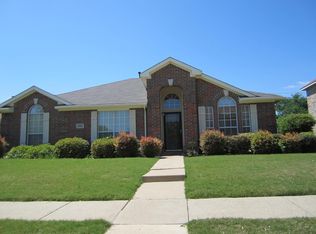 6601 Fairfield Dr, Rowlett, TX 75089
