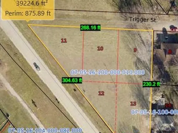 430 S Peculiar Dr, Peculiar, MO 64078