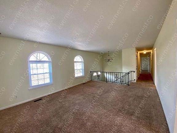 3rd image of 2240 Haven Crest Dr