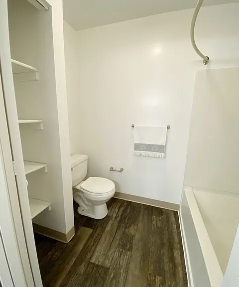Greenview Terrace — Photo 22