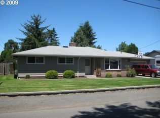 169 Ferndale Dr, Eugene, OR 97404