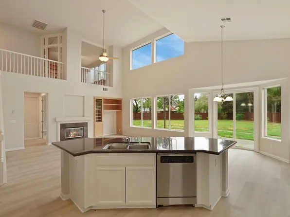 2062 Superior Ct, Tracy, CA 95304