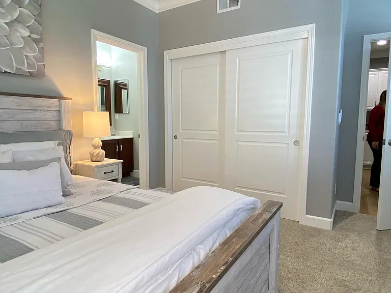 5195 Equestrian Ct — Photo 20