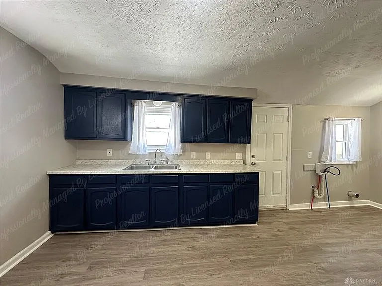 534 Homeview Ave — Photo 23