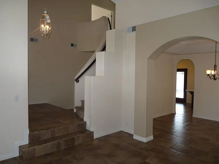 7845 Meadow Creek St — Photo 2