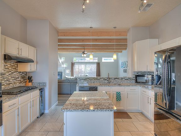 5th image of 8020 Lava Reach Ave NW