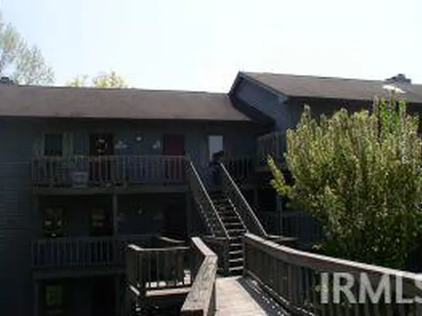 9171 S Pointe Retreat Dr #18, Bloomington, IN 47401