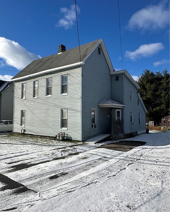 2nd image of 115-117 East Ave #115