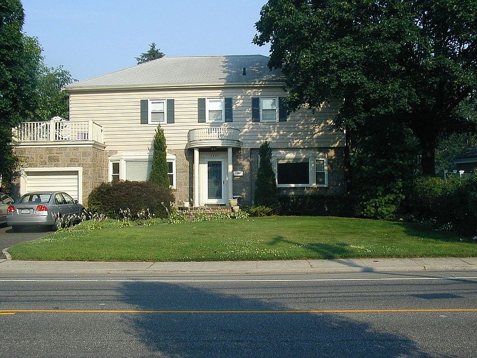 Center Hall Colonial