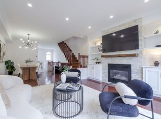 34 Mendota Rd #9, Toronto, ON M8Y1E8