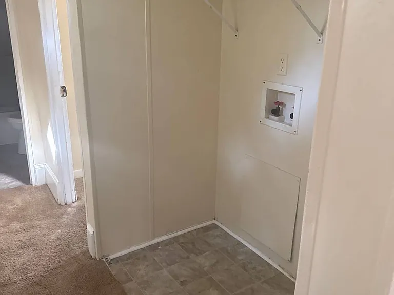 28 Westgate Cir — Photo 9