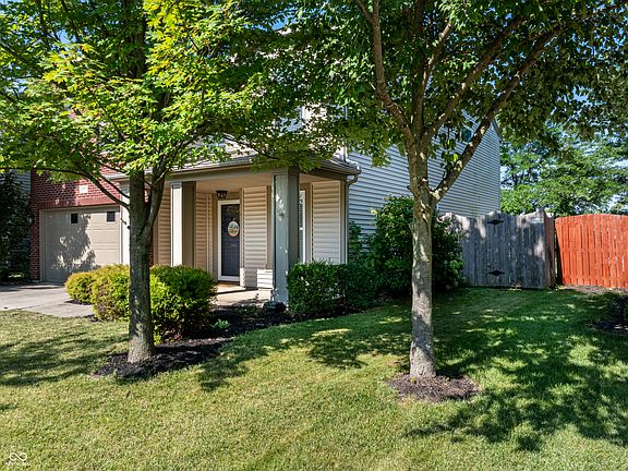 4th image of 15403 Harmon Pl