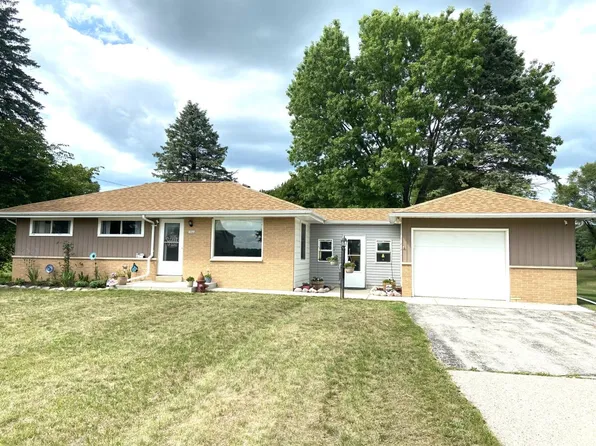 1846 County Highway A, West Bend, WI 53090