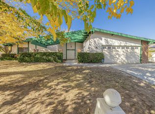 43723 Sentry Ln, Lancaster, CA 93536