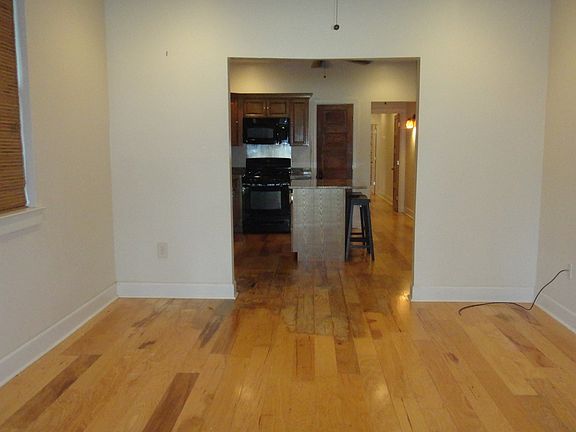 2nd image of 5579 Milne Blvd