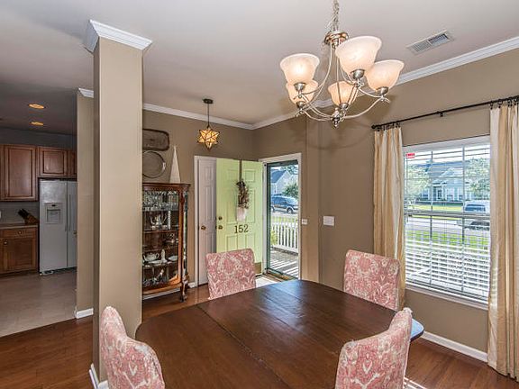 5th image of 152 Carolinian Dr