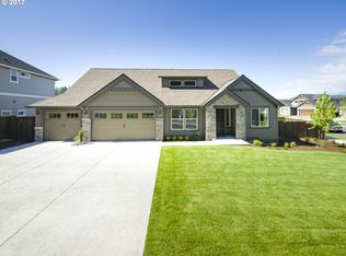 5772 NW Hood Loop, Camas, WA 98607
