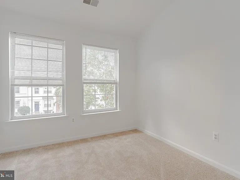 3290 Gina Pl — Photo 26