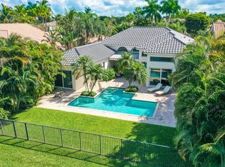 2961 Bent Cypress Rd, Wellington, FL 33414