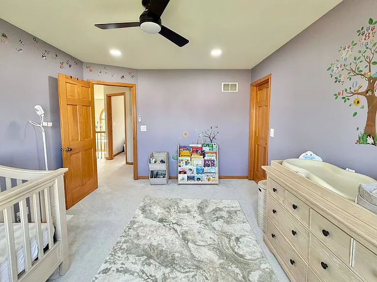 2052 Gardner Cir E — Photo 16