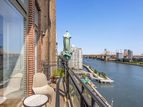 450 East 52nd Street image 9 of 33