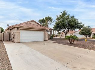 6677 W Acapulco Ln, Glendale, AZ 85306