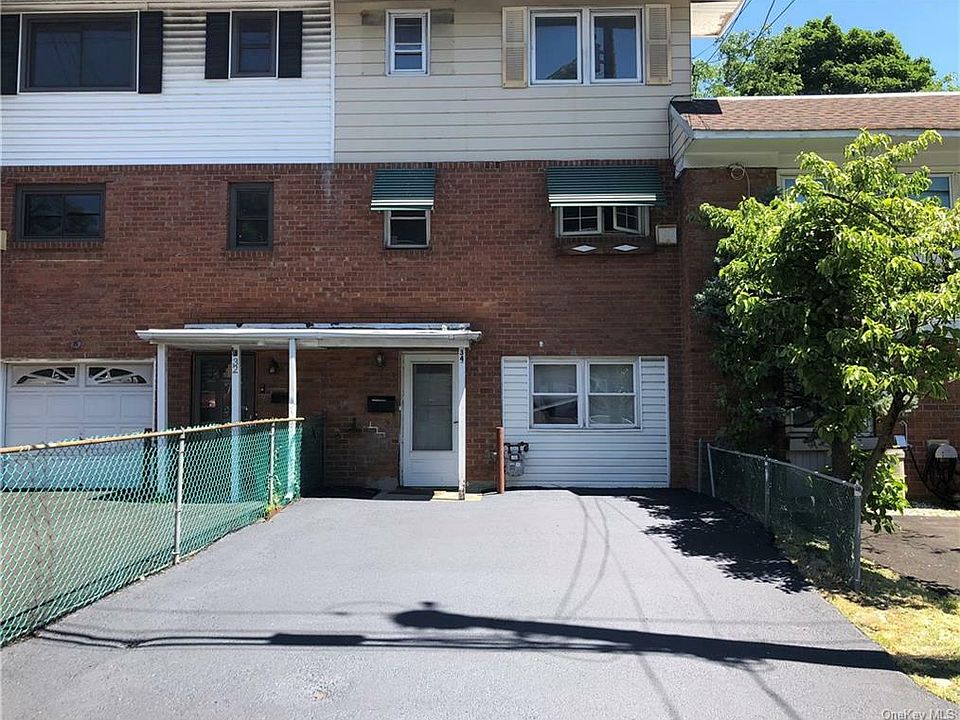 1st image of 34 Kennedy Dr