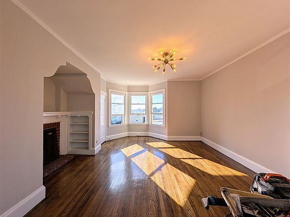3rd image of 2293 Washington St APT 4