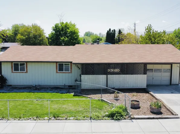 1745 D St, Baker City, OR 97814