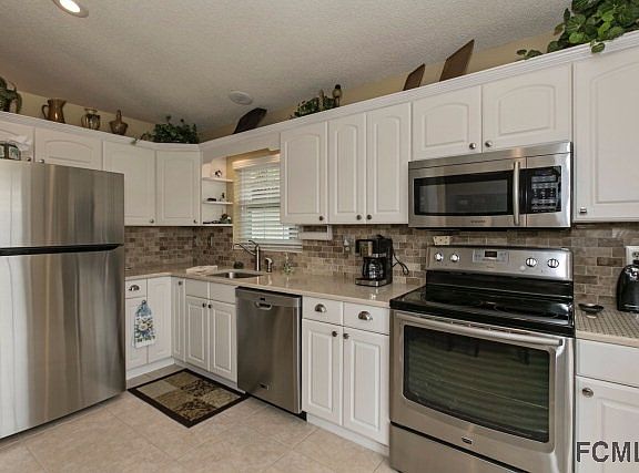 3rd image of 36 San Jose Dr