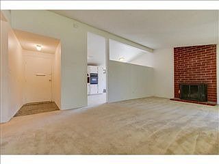 3rd image of 3350 Dorchester Dr