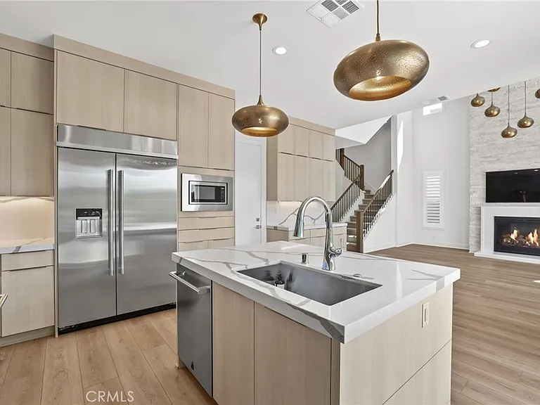 191 Hollyleaf — Photo 18