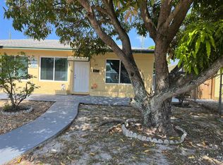 1418 N J St, Lake Worth, FL 33460