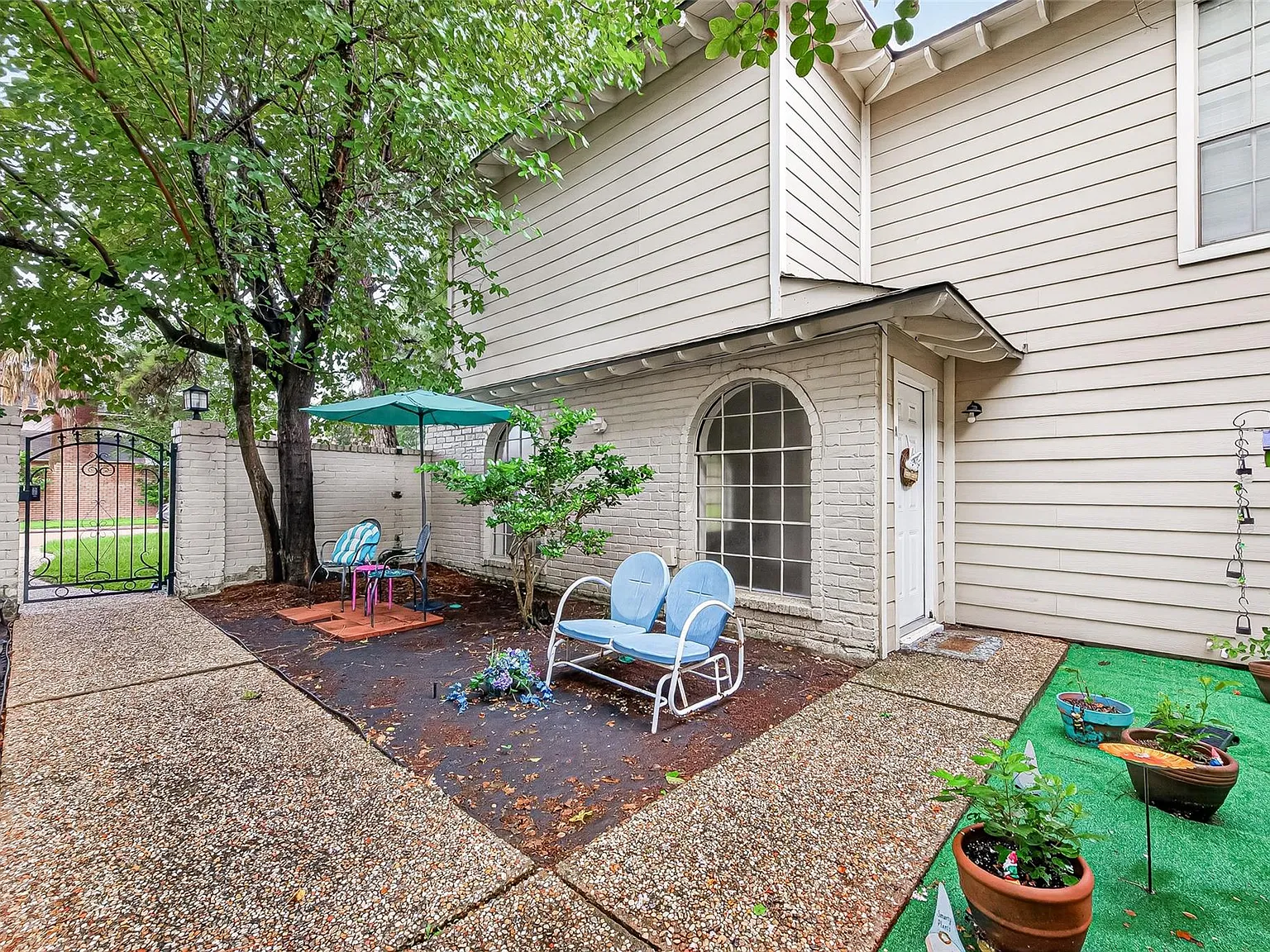 3 bed, 2.5 bath, 1655 sqft, $1,850 — Photo 3