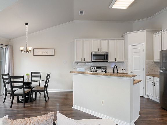 5th image of 18240 Midway Rd APT 1301
