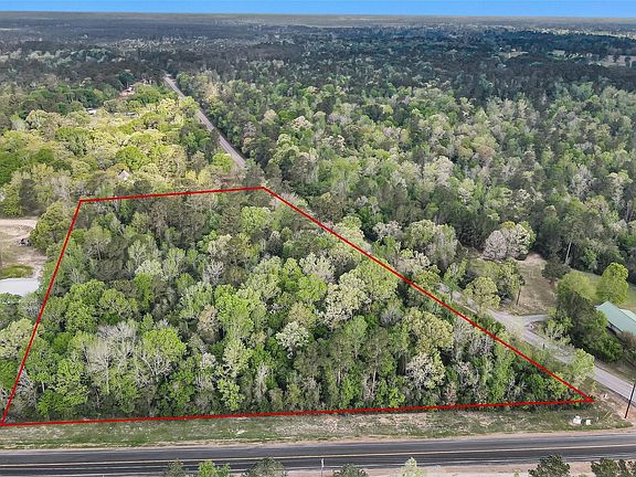 4th image of County Line Rd
