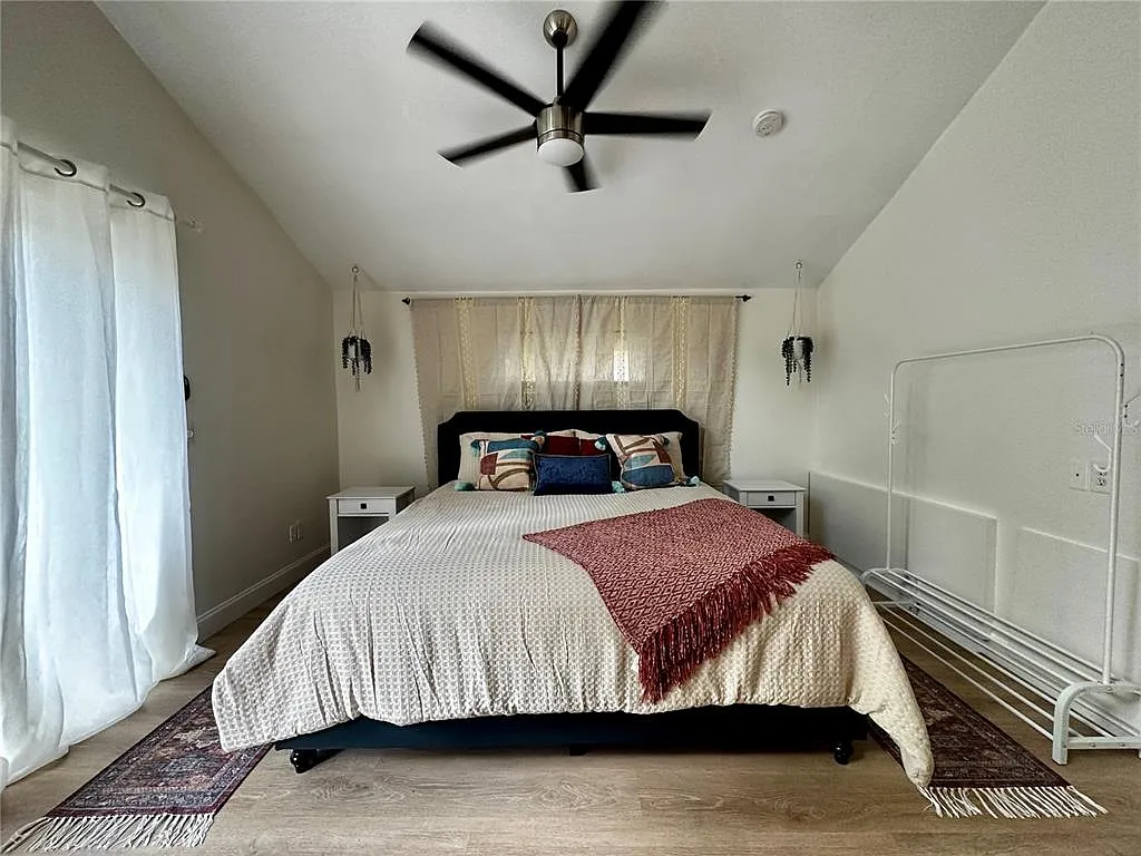 1 bed, 1.0 bath, 780 sqft, $1,400 — Photo 3