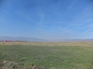 359 Love Ln, Meeker, CO 81641