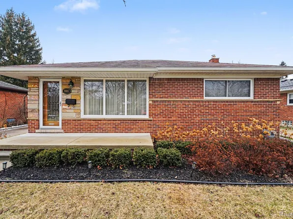 9001 Denne St, Livonia, MI 48150