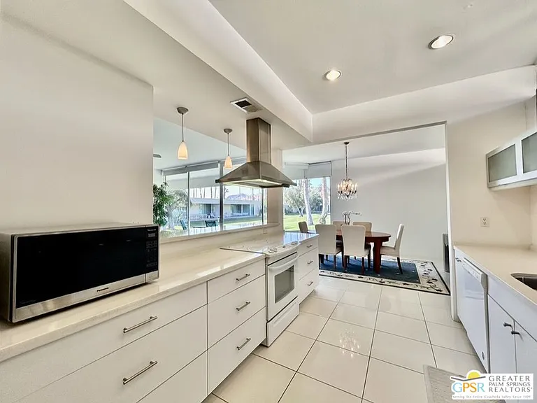 197 Desert Lakes Dr — Photo 7