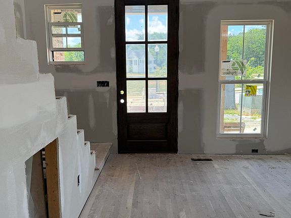 5th image of 3139 Grassland Cir #25