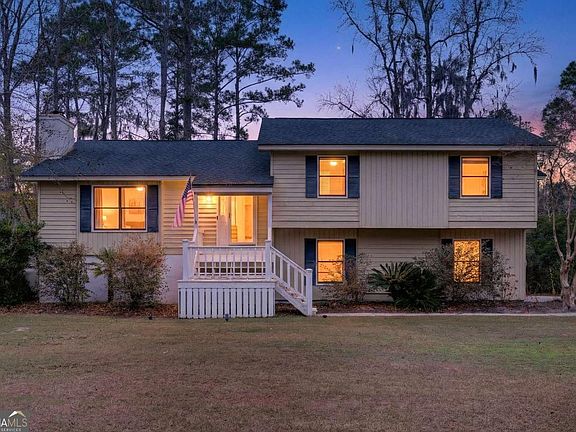 2nd image of 314 Mill Run Rd