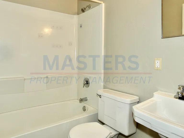 5765 Steffens Ave — Photo 23