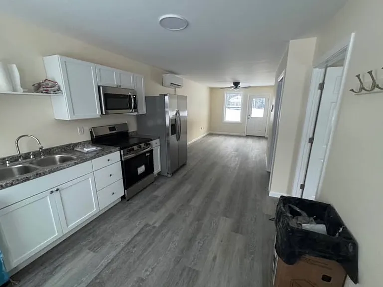 10 Boulder Dr #A — Photo 3